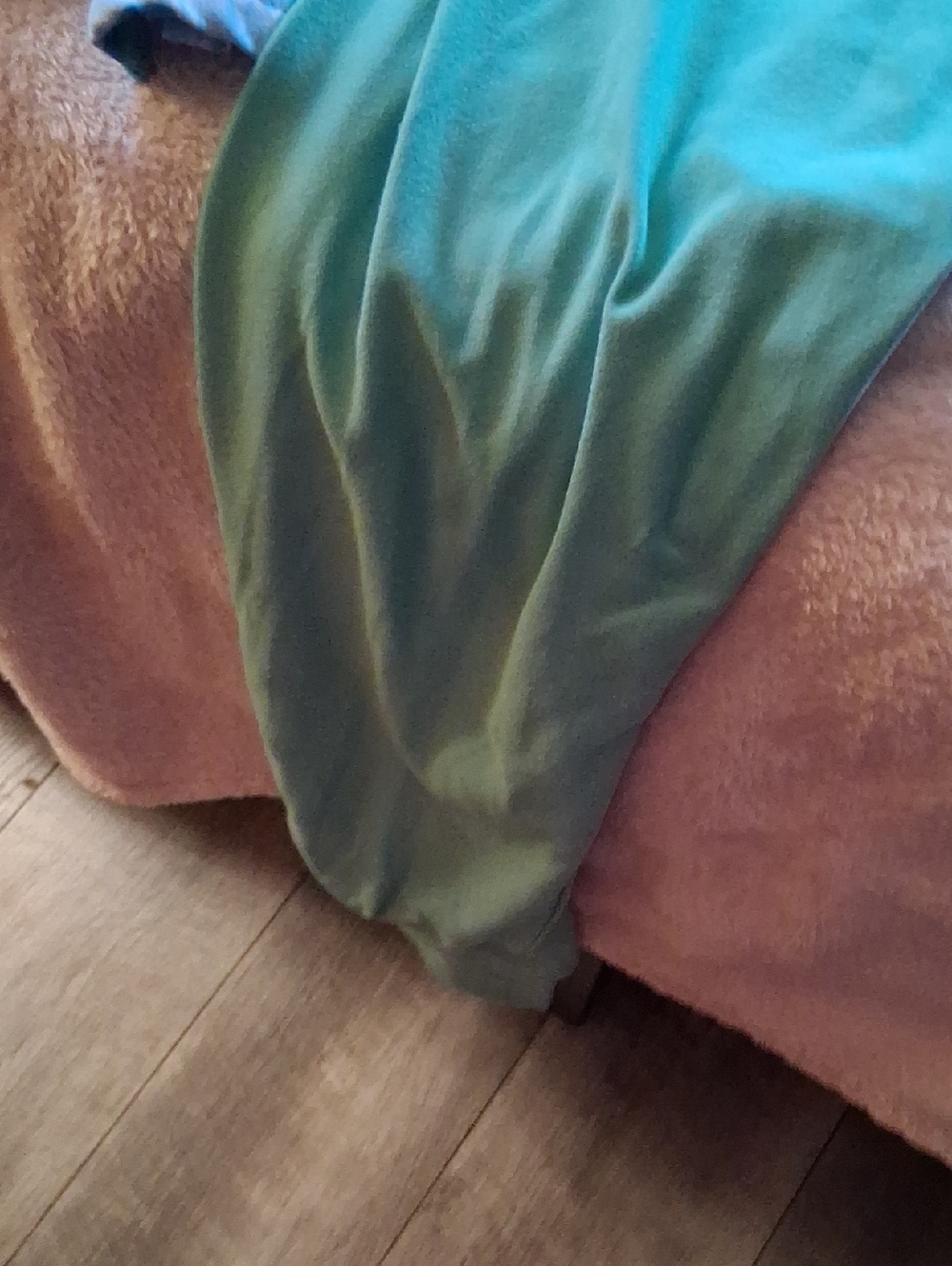 Serra Womens Scrub SetOcean Sea - Light Green/Blue - Picture 7 of 8